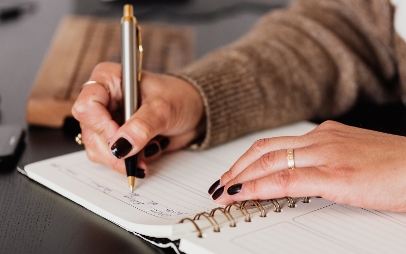 クラウドワークス初心者向けプロフィール例文のイメージ