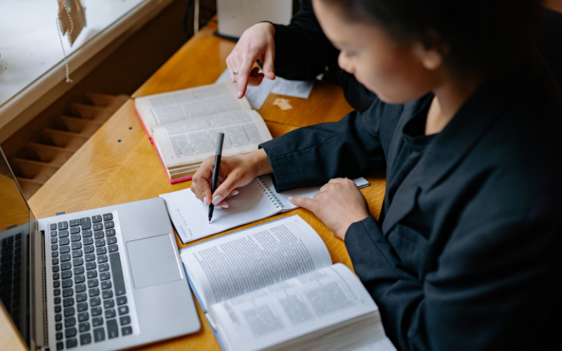 SNS活用検定2級の基礎学習イメージ