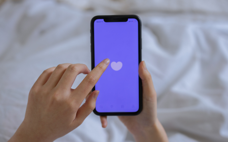 Twomiとはどんなアプリかを解説するスマホ画像